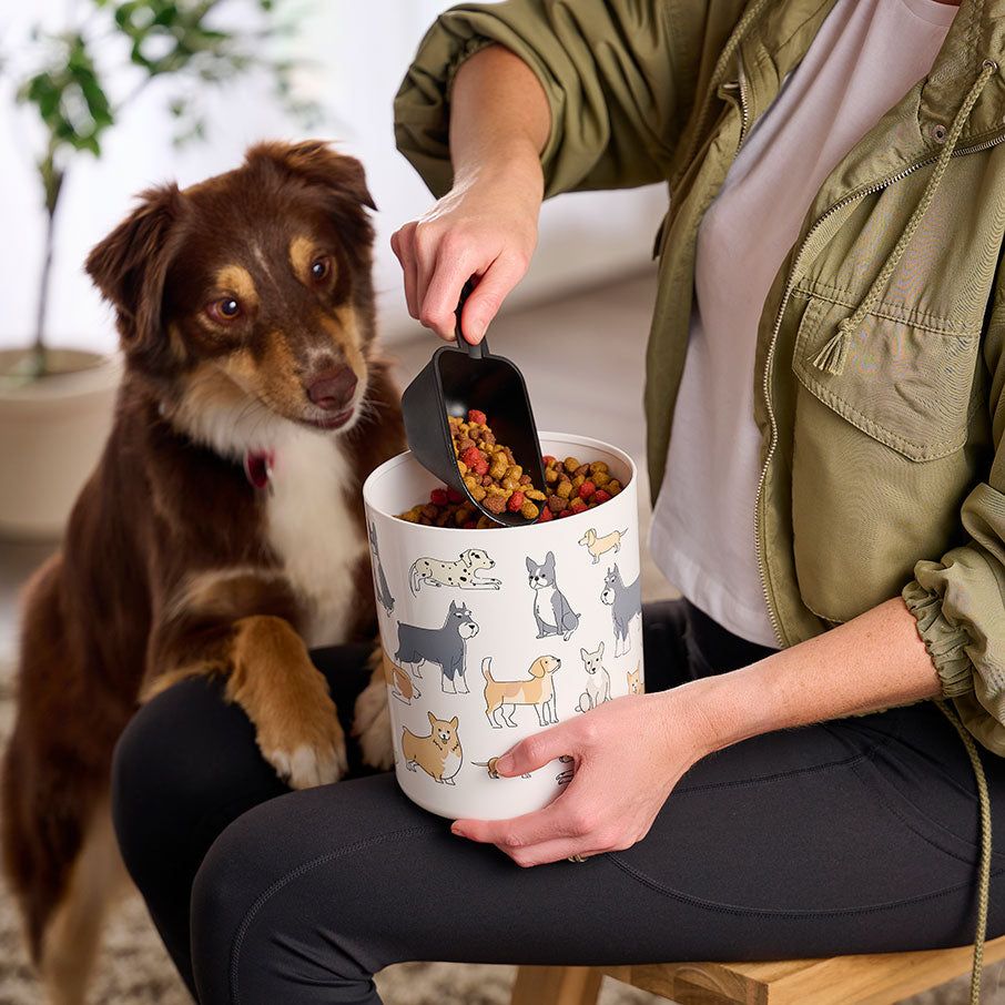 Tupperware Tupperpets One Touch Canister & Scoop Set/Pawsome Pups Black / White Dry Storage | PIV540726